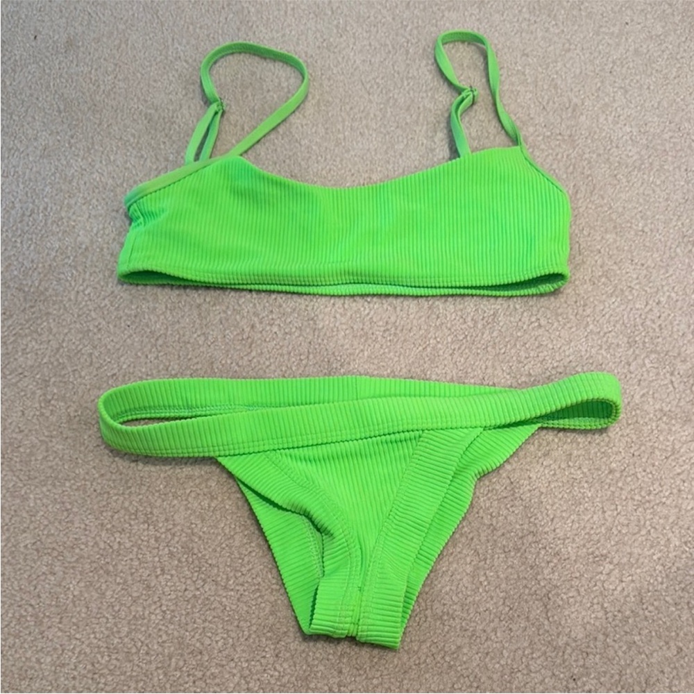 Frankie's bikini